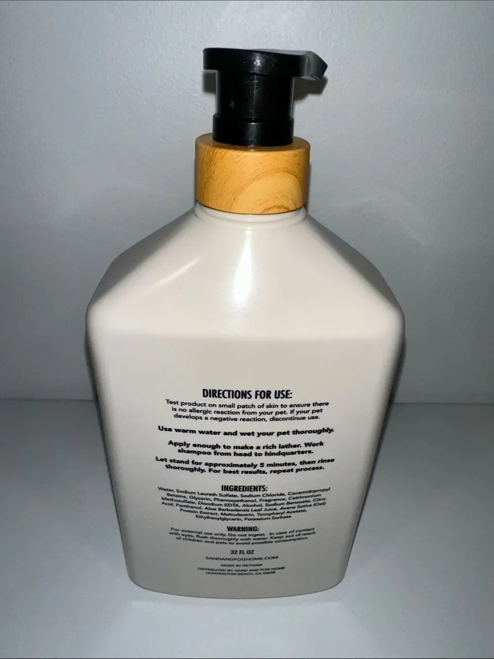 Sand + Paws Oatmeal & Almond 2 in 1 Pet Shampoo & Conditioner 32 oz